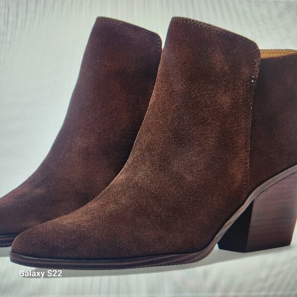 Blondo Brown Suede Leather Waterproof booties. NWT. Size 11 - Picture 1 of 10